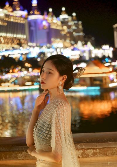 少妇性饥渴bbbbbbbbb_高清韩国电影在线观看