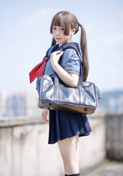 秋霞免日韩费伦理片_超清超清免费观看
