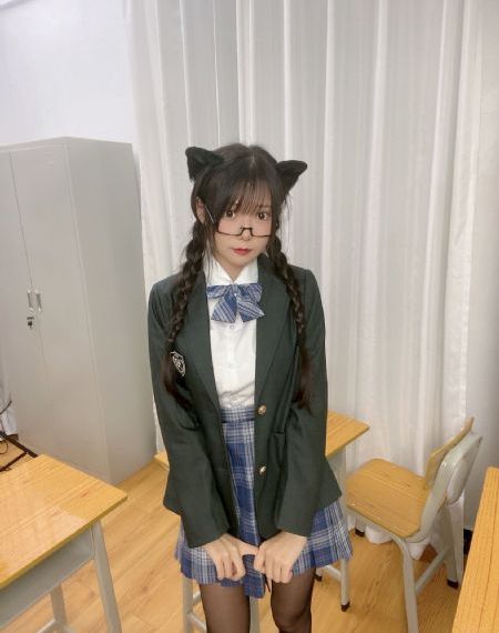 唯美性感欧美女生图片_超清手机免费观看完整